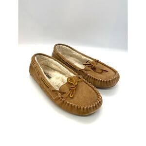 MinneTonka Tan Suede Women's Leather Moccasin Slip on Slippers Size 10